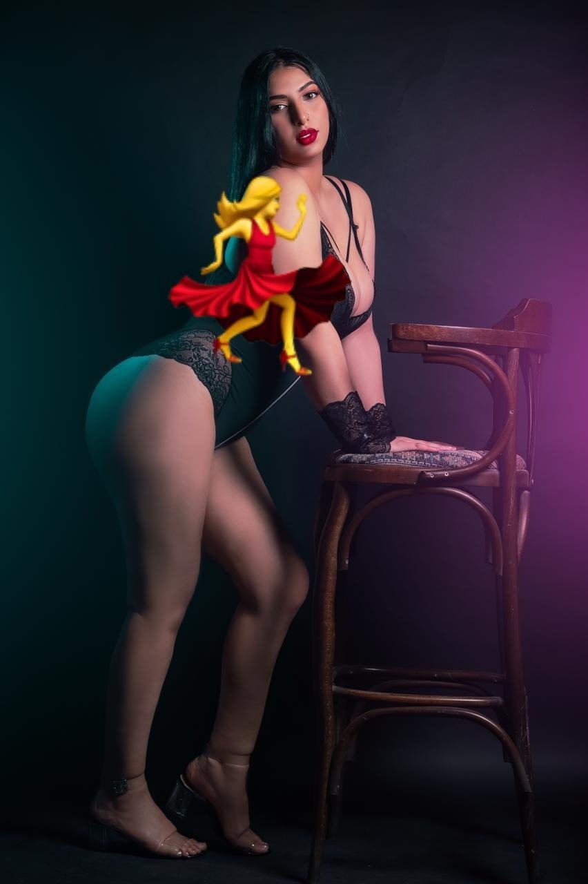 Muş kendi yeri olan escort bayan Nermin